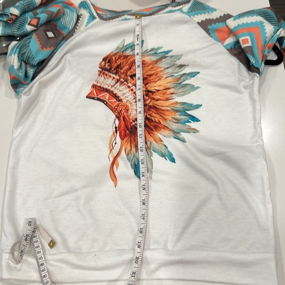 Womens large Native American sweatshirt - Picture 5 of 5